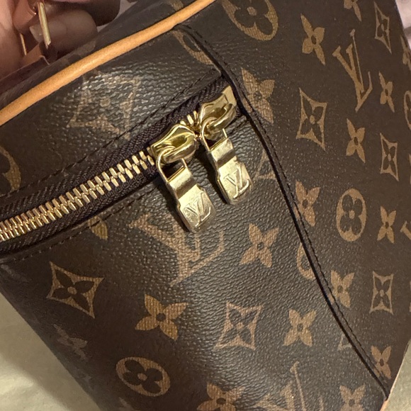 Vanity Case - Picture 7 of 13